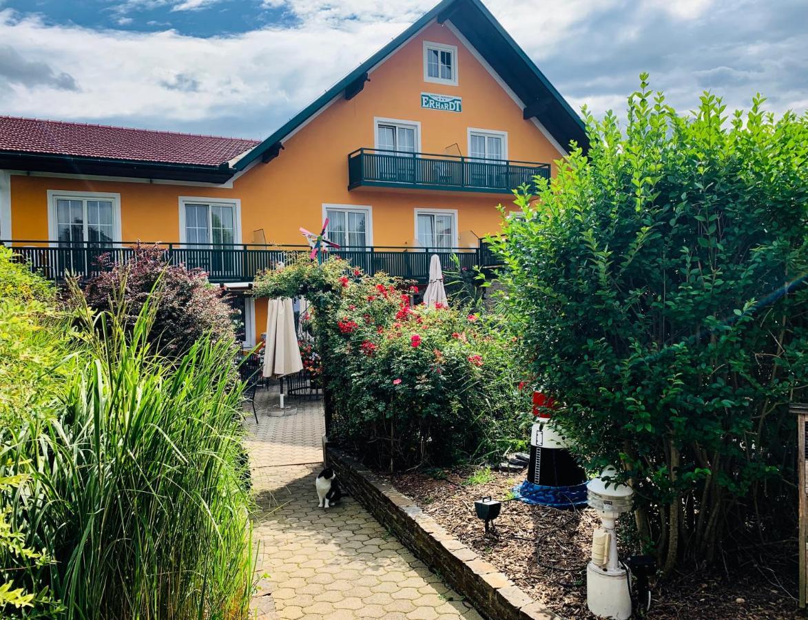 Landhotel Erhardt Bad Waltersdorf Εξωτερικό φωτογραφία